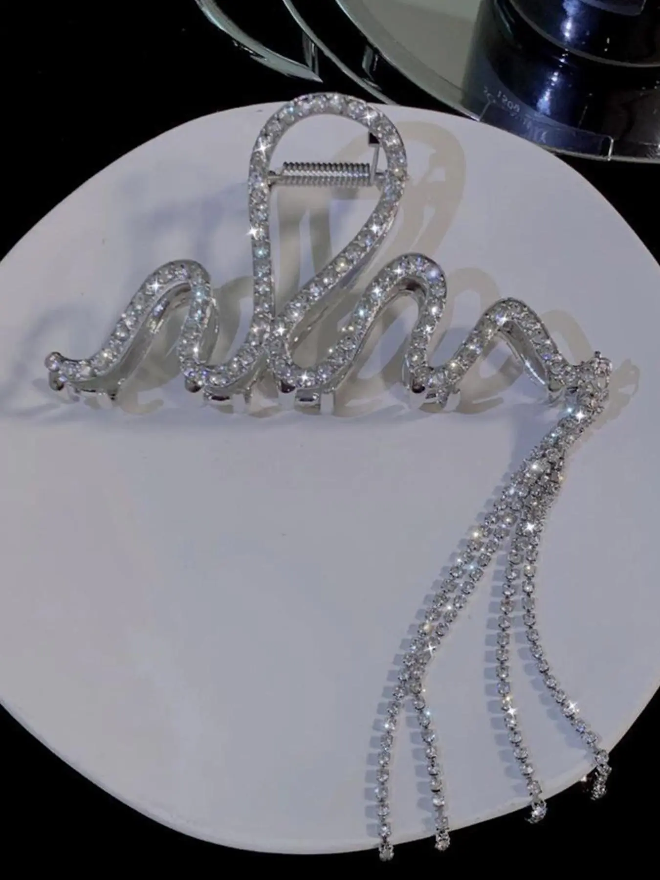 Irregular Wave Shape Design Hair Claw Clip, Rhinestone Decorated Tassel Hair Claw Clip