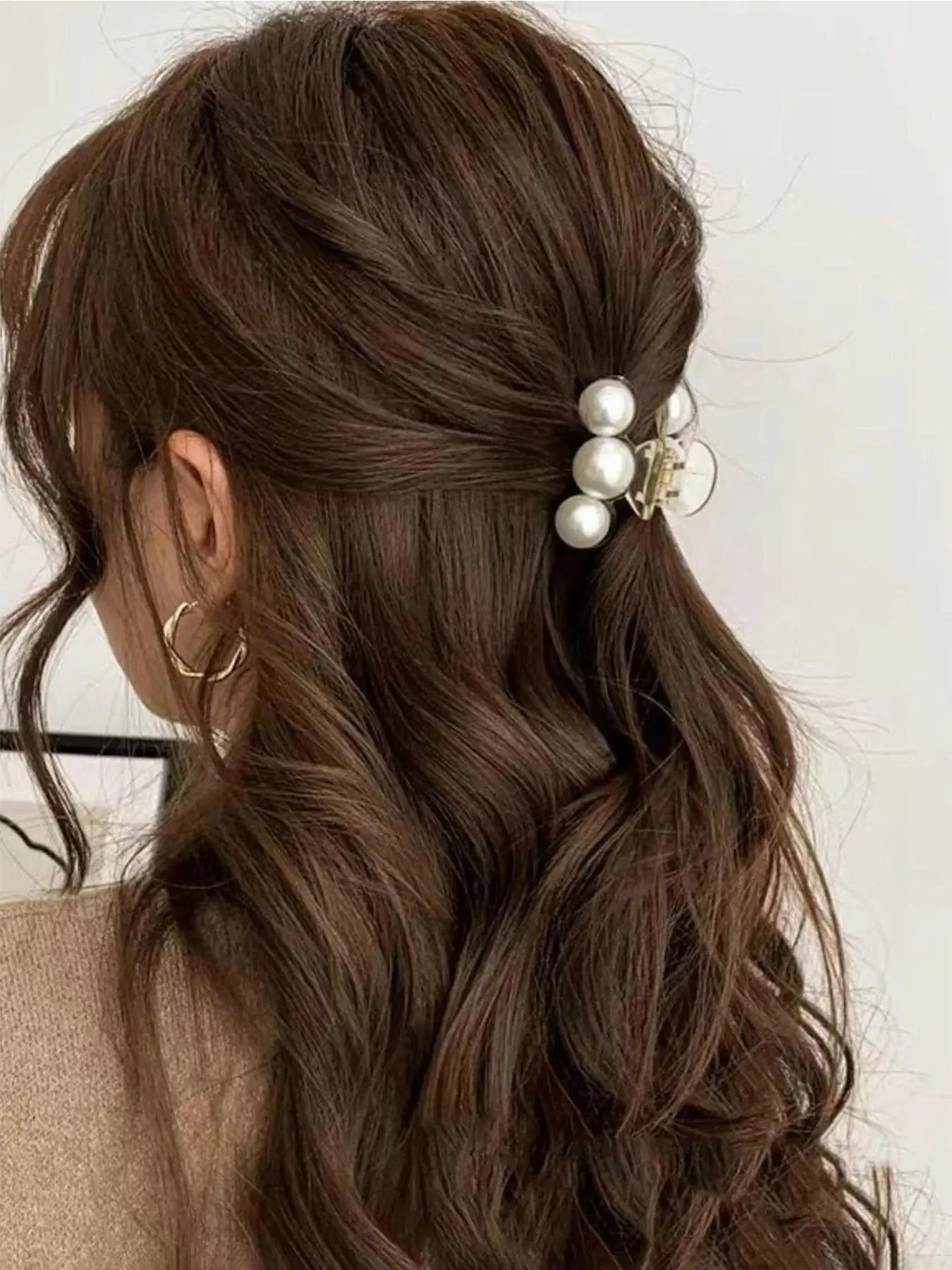 Faux Pearl Decorated Hair Claw for Women