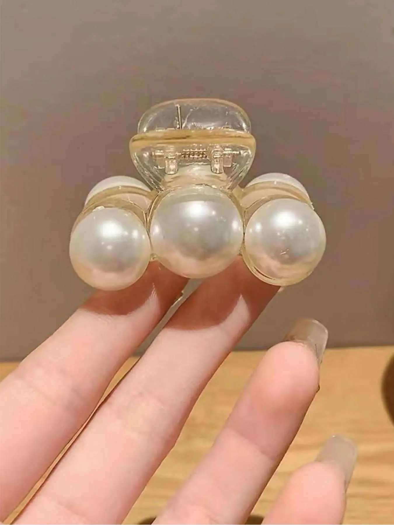 Faux Pearl Decorated Hair Claw for Women