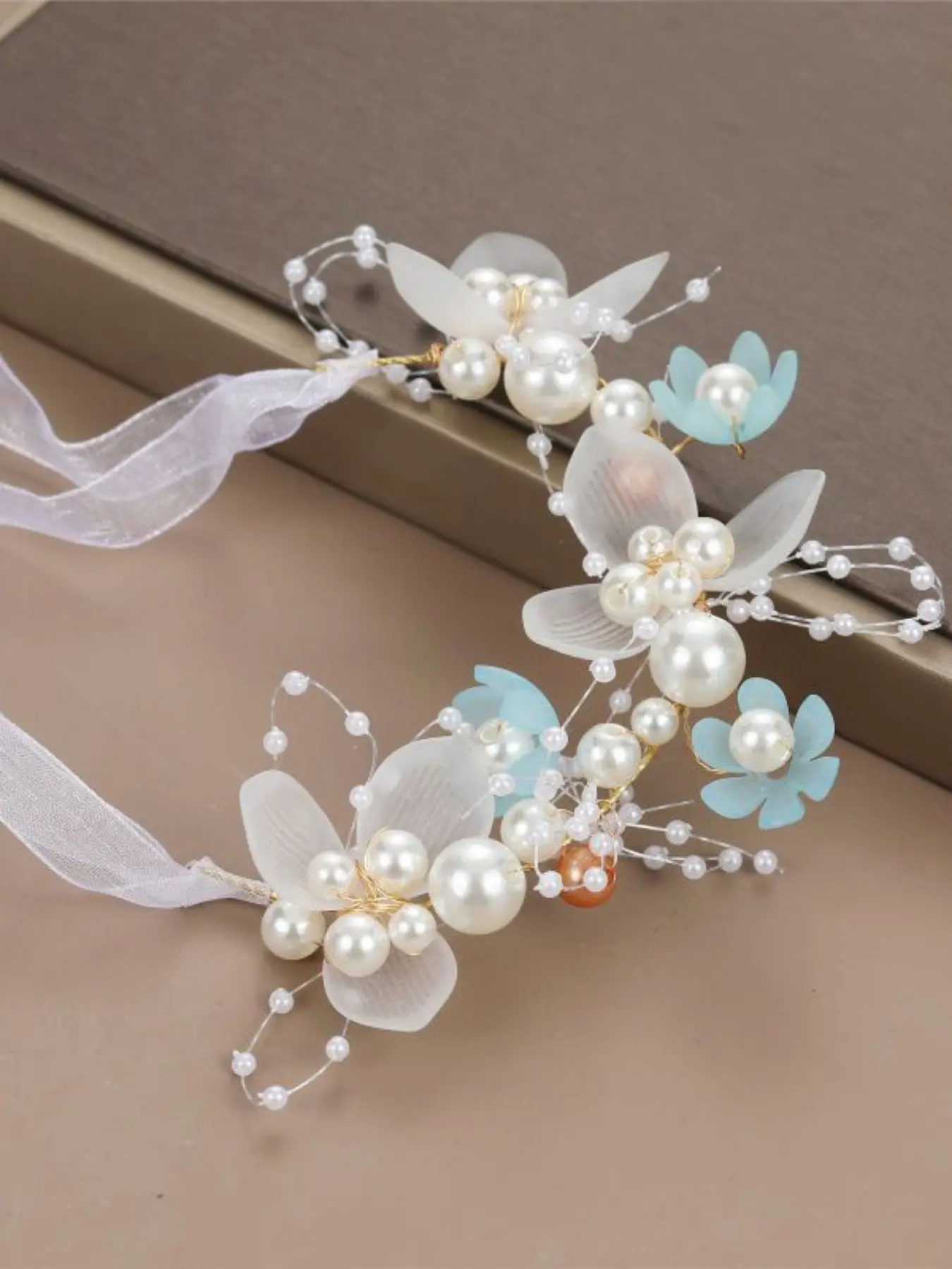 Elegant Pearl-Imitation Flower Hairband, New Forest Style Vintage Hair Accessory